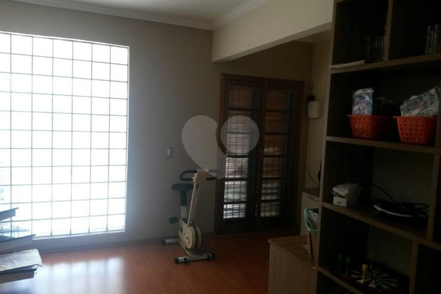 Casa à venda com 3 quartos, sendo 1 suíte, em Vila Maria, São Paulo, SP