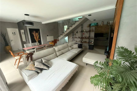 Casa à venda com 3 suítes em Taboão, São Roque, SP