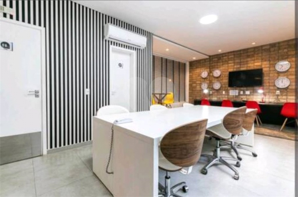 Apartamento de 45 m2 na Bela Vista, mobiliado, pronto para morar !