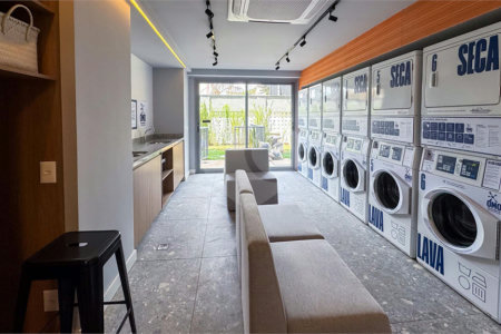 Apartamento à venda com 2 quartos em Vila Cordeiro, São Paulo, SP