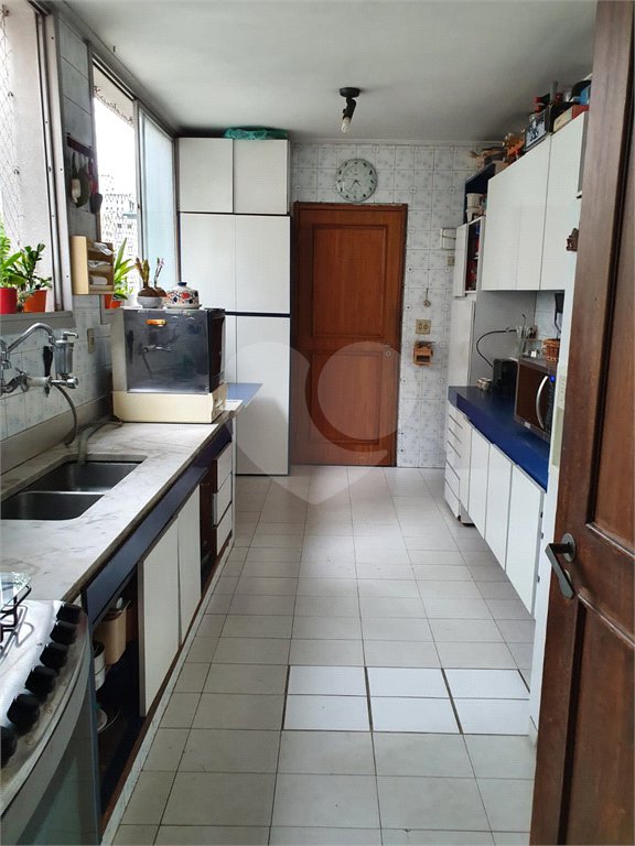 Apartamento à venda com 3 quartos, sendo 2 suítes, em Itaim Bibi, São Paulo, SP