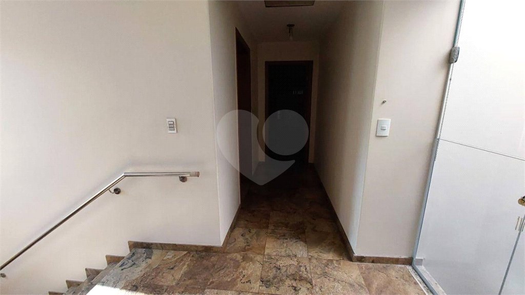 Casa à venda com 6 quartos, sendo 3 suítes, em Jardim Brasil (zona Sul), São Paulo, SP