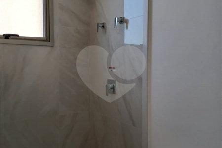Apartamento à venda com 4 suítes em Real Parque, São Paulo, SP