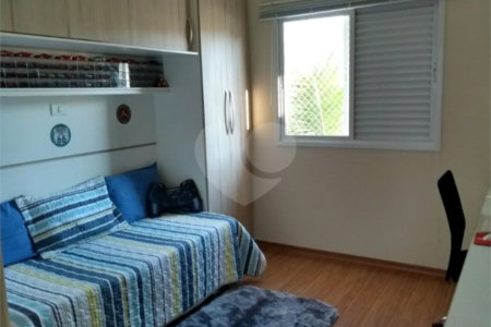 Casa à venda com 3 quartos, sendo 2 suítes, em Condomínio Residencial Terras do Oriente, Valinhos, SP