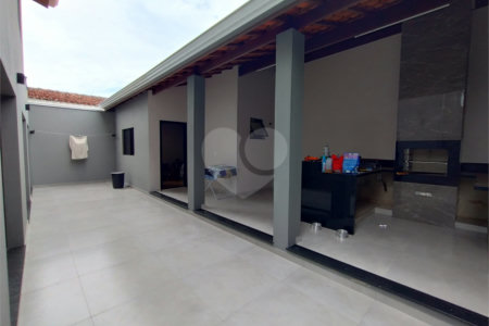 Casa à venda com 3 suítes no Centro, Itapetininga, SP