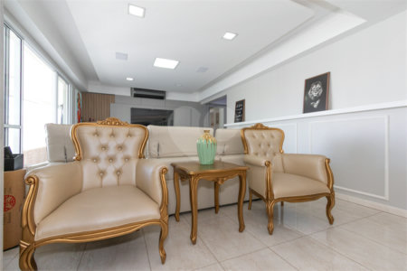 Apartamento à venda com 4 quartos, sendo 3 suítes,  em Vila Romana, São Paulo, SP
