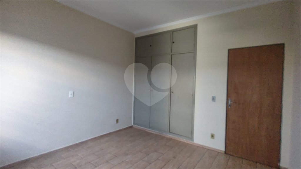 Casa à venda com 3 quartos, sendo 1 suíte, em Vila Monte Alegre, Ribeirão Preto, SP