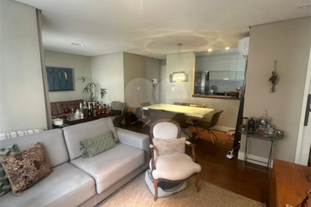 Apartamento à venda com 3 quartos, sendo 2 suítes, em Vila Andrade, São Paulo, SP