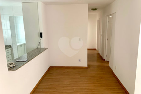 Apartamento à venda com 3 quartos, sendo 1 suíte, em Vila Andrade, São Paulo, SP