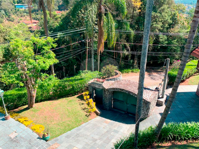 Casa à venda com 4 suítes em Parque Petrópolis, Mairiporã, SP