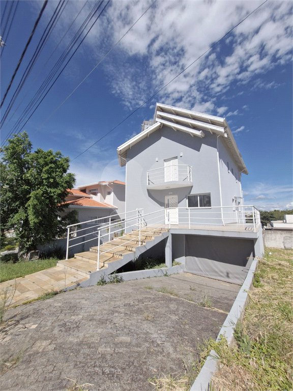 Casa à venda com 4 suítes no condomínio Terras de São Francisco, Vinhedo - SP