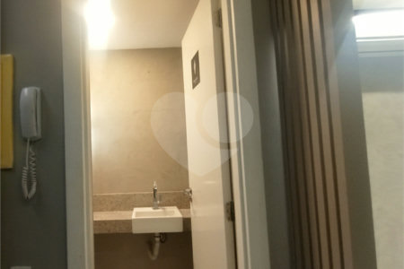Sala para alugar em Del Castilho, Rio de Janeiro, RJ
