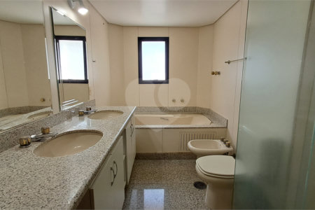 Apartamento à venda ou para alugar com 4 suítes em Jardim Marajoara, São Paulo, SP