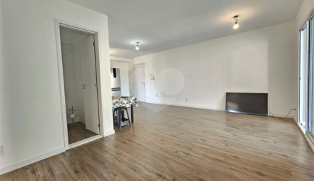Apartamento à venda com 2 quartos, sendo 1 suíte,  em Santo Amaro, São Paulo, SP