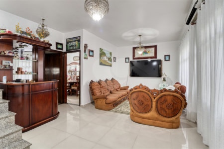 Casa à venda com 3 quartos, sendo 1 suíte, em Vila Cruzeiro, São Paulo, SP