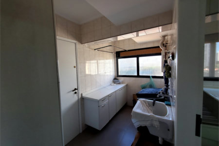 Apartamento à venda com 3 quartos, sendo 1 suíte,  em Santo Amaro, São Paulo, SP