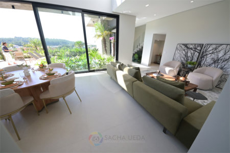 Casa à venda com 4 suítes no condomínio Villa dos Pinheiros, Indaiatuba - SP