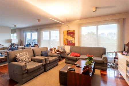 Apartamento à venda com 4 quartos, sendo 2 suítes,  em Alto de Pinheiros, São Paulo, SP