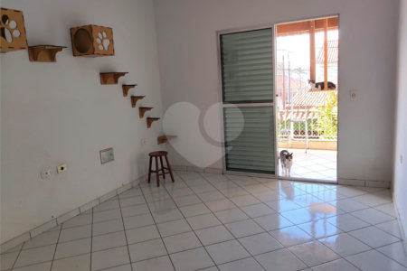 Casa à venda com 3 quartos em Jardim Santa Clara, Guarulhos, SP
