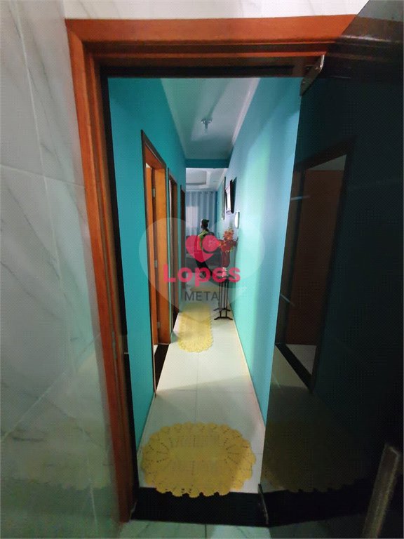 Sobrado à venda com 4 quartos, sendo 1 suíte,  em Jardim Rodolfo, São José dos Campos, SP