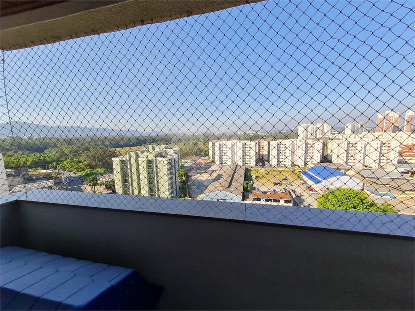 Apartamento à venda com 3 quartos, sendo 2 suítes,  em Vila Mogilar, Mogi das Cruzes, SP