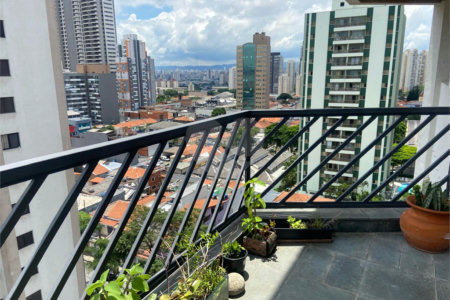Apartamento à venda com 3 suítes em Tatuapé, São Paulo, SP