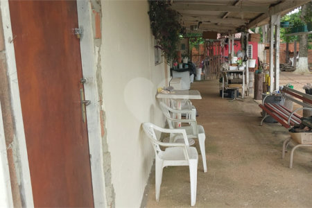 Chácara à venda com 4 quartos no Centro, Araçoiaba da Serra, SP