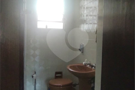 Sobrado à venda com 3 quartos em Pinheiros, São Paulo, SP