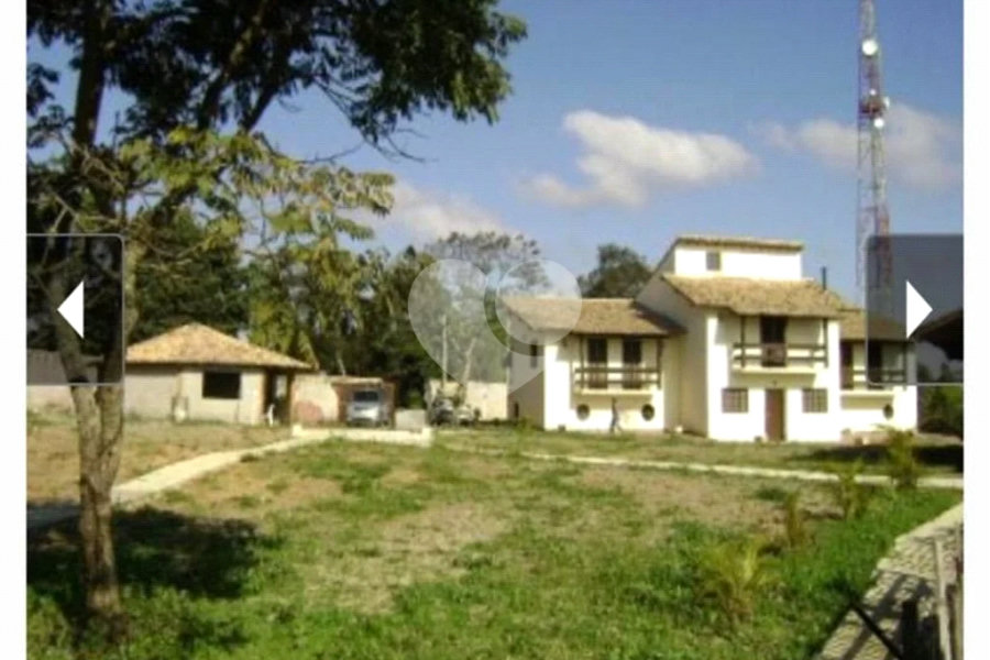 Sobrado à venda com 5 quartos, sendo 1 suíte, em Olho D'água, Mairiporã, SP