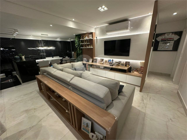 Apartamento à venda com 2 quartos, sendo 1 suíte,  em Santana, São Paulo, SP