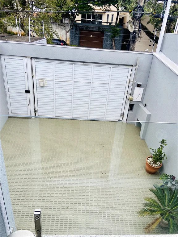 Casa à venda com 3 suítes em Jardim Londrina, São Paulo, SP