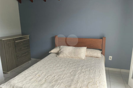 Casa à venda com 3 quartos, sendo 2 suítes,  no condomínio São Joaquim, Vinhedo - SP