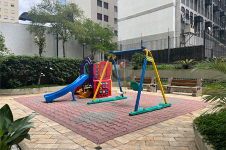 Apartamento à venda ou para alugar com 2 quartos, sendo 1 suíte,  em Itaim Bibi, São Paulo, SP