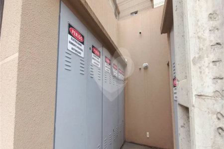 Apartamento à venda com 2 quartos em Jardim Maria Trindade, São Roque, SP