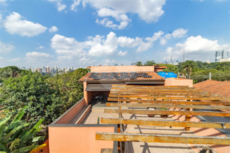 Casa à venda com 4 quartos em Perdizes, São Paulo, SP
