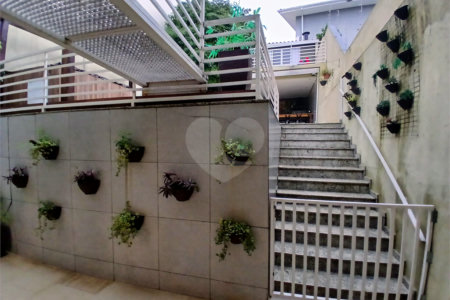 Sobrado à venda com 3 suítes em Vila Mariza Mazzei, São Paulo, SP