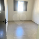 Casa à venda com 3 quartos, sendo 1 suíte, no condomínio Residencial Alto da Boa Vista, Araraquara - SP