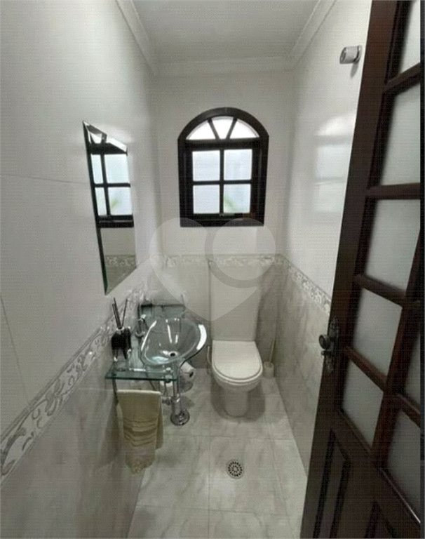 Sobrado à venda com 4 quartos, sendo 2 suítes, em Vila Maria Alta, São Paulo, SP