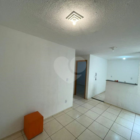 Apartamento no Condomínio Monte Everest.