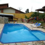 Casa à venda com 3 suítes em Estância Santa Maria do Laranjal, Atibaia, SP