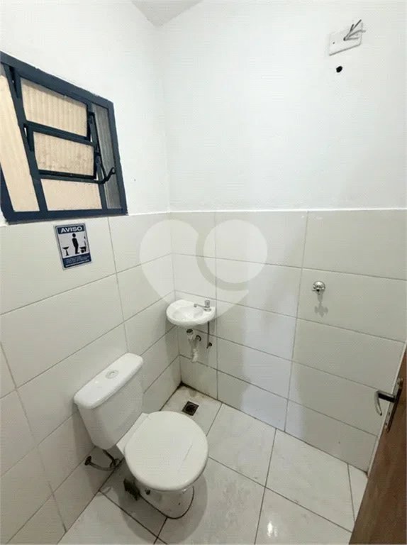 Salão Comercial para alugar no Bairro Água Branca