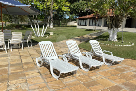 Chácara à venda com 9 quartos, sendo 6 suítes,  em Araçoiaba da Serra, SP
