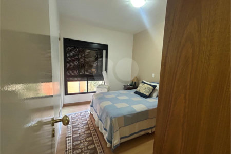 Apartamento à venda com 4 quartos, sendo 2 suítes, em Pinheiros, São Paulo, SP