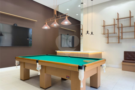 Apartamento à venda com 4 quartos, sendo 3 suítes,  em Vila Romana, São Paulo, SP