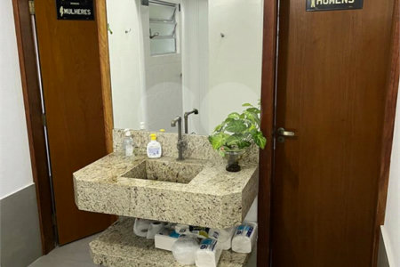 Sítio à venda com 6 quartos, sendo 5 suítes, em Taiaçupeba, Mogi das Cruzes, SP