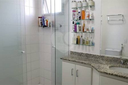 Apartamento à venda com 3 quartos, sendo 2 suítes,  em Granja Julieta, São Paulo, SP