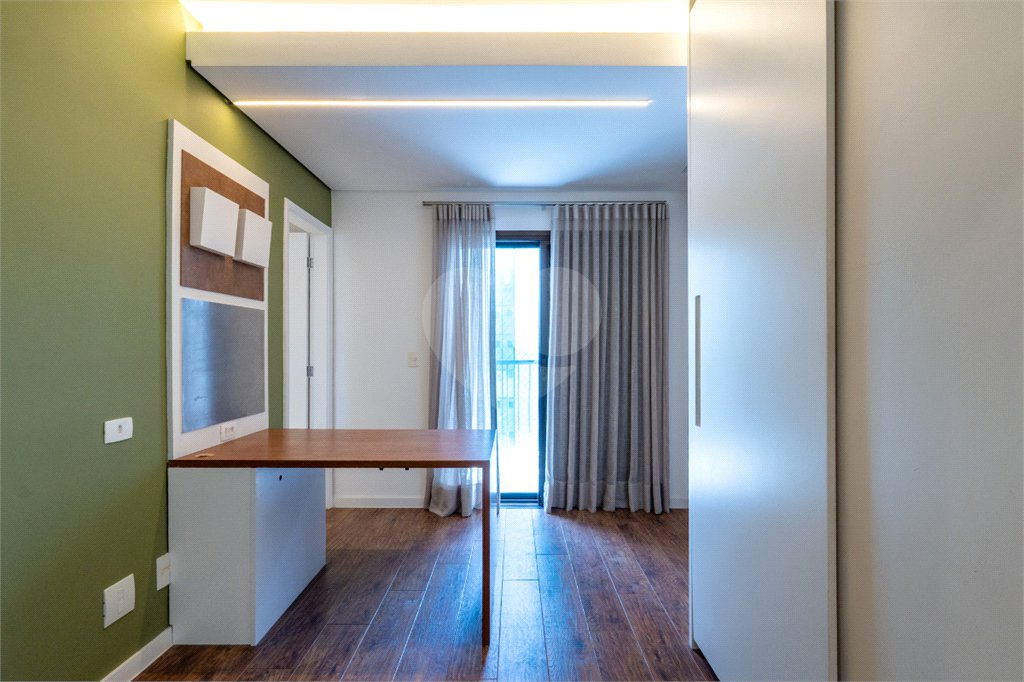 Apartamento à venda com 3 suítes em Vila Nova Conceição, São Paulo, SP