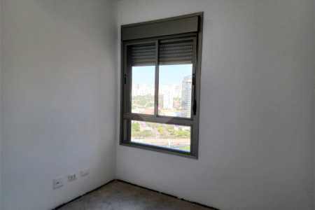 Apartamento à venda com 4 suítes em Real Parque, São Paulo, SP