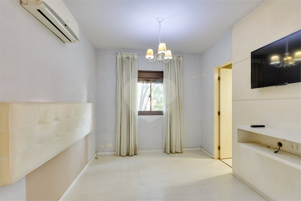 Apartamento à venda com 2 suítes em Alto da Boa Vista, São Paulo, SP