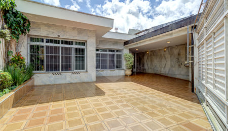 Casa à venda com 3 quartos, sendo 1 suíte,  em Santo Amaro, São Paulo, SP